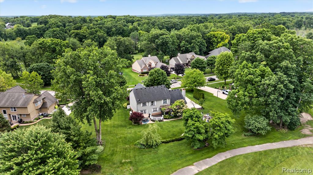 2333 Sandlewood Drive, White Lake, MI 48383 — Photo 63