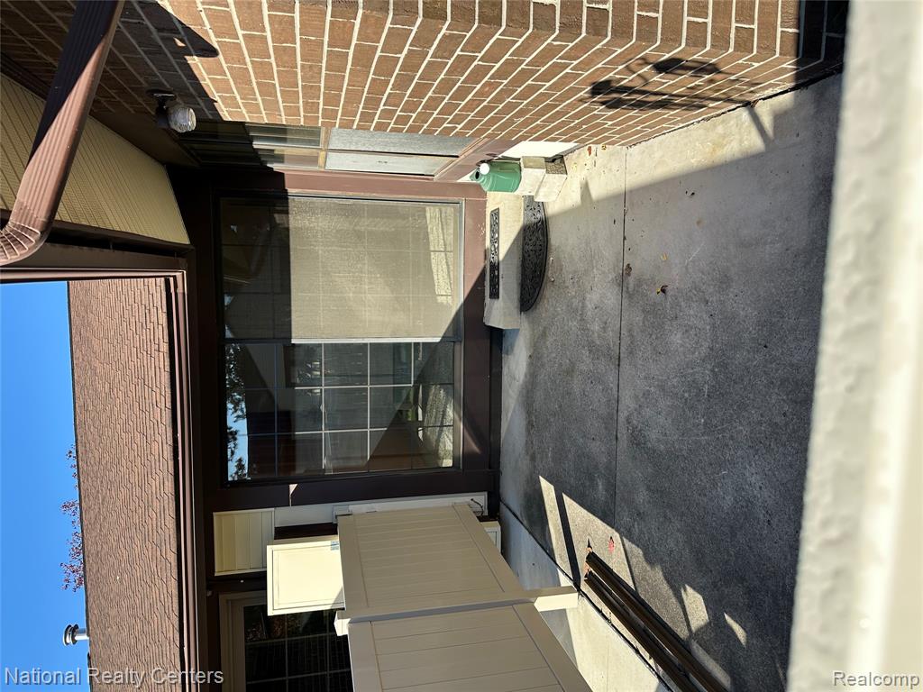 40390 Newport Drive, 60, Plymouth, MI 48170 — Photo 2