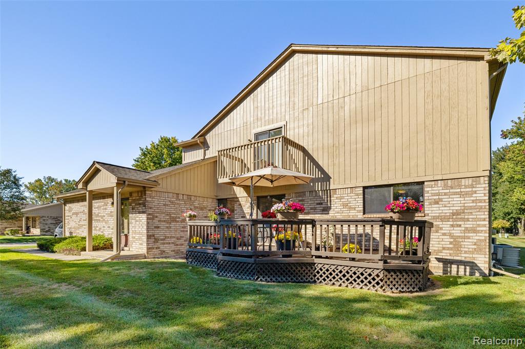 41600 Janet Drive, Clinton Twp, MI 48038 — Photo 30