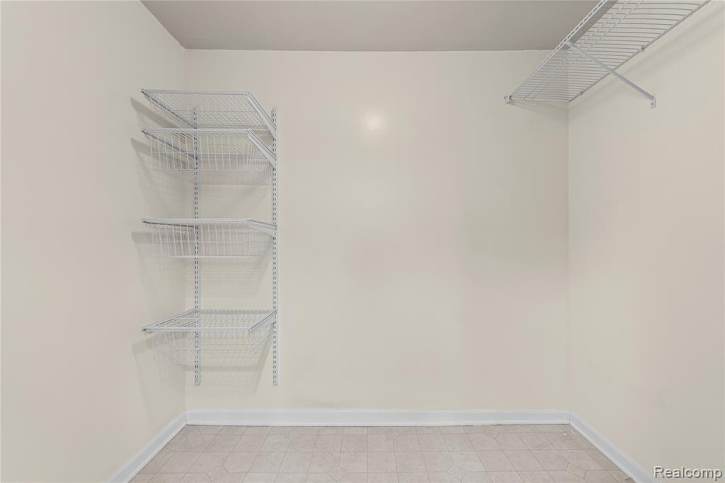 47861 Cardiff Avenue, Canton, MI 48188 — Photo 12