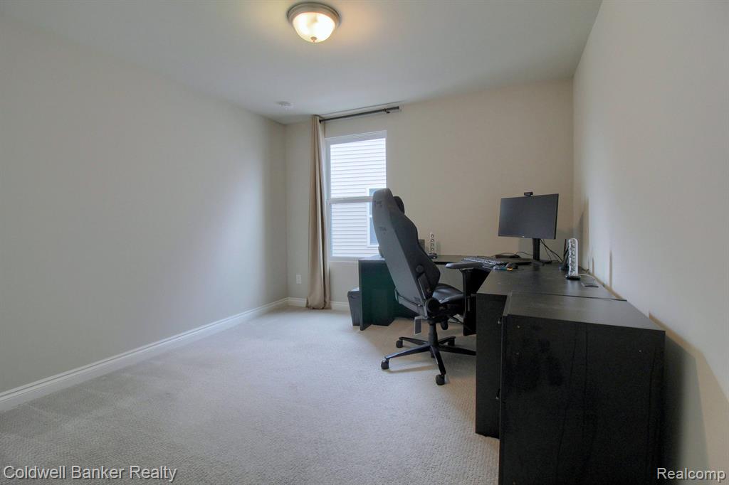 44298 BILLINGS Drive, Novi, MI 48377 — Photo 34