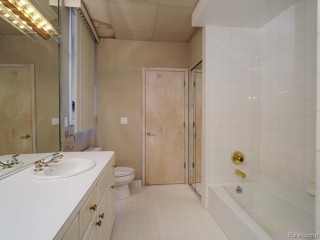 43564 Scenic Lane, Northville, MI 48167 — Photo 74
