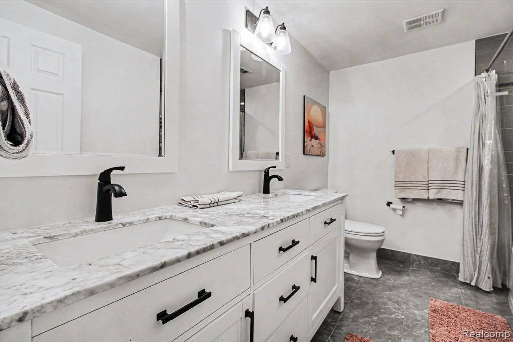 41329 Lagoon Court, Northville, MI 48167 — Photo 12