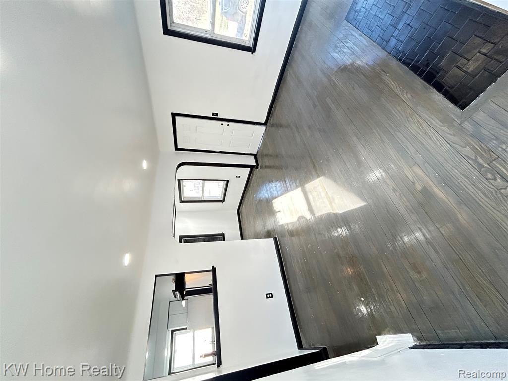 9343 Memorial Street, Detroit, MI 48228 — Photo 2