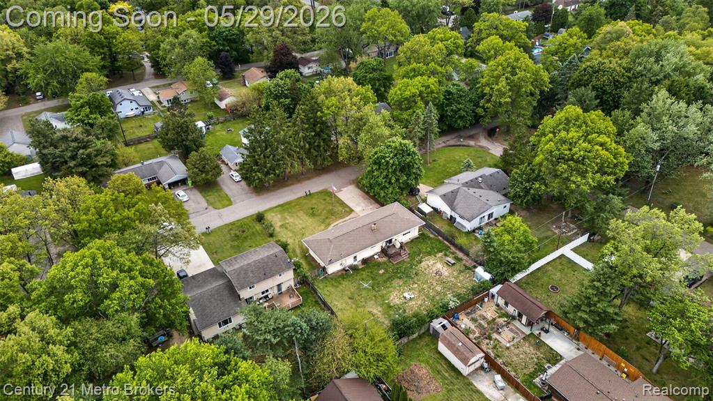 985 S Park Street, Highland, MI 48356 — Photo 7