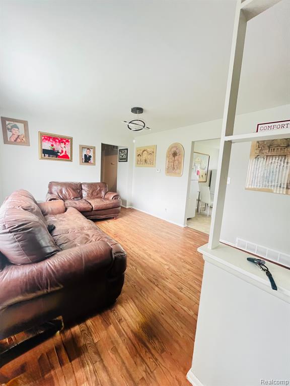 6117 PENWOOD Road, Mount Morris, MI 48458 — Photo 5