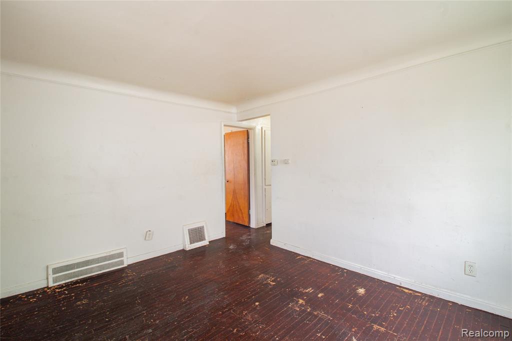 5298 Neff Avenue, Detroit, MI 48224 — Photo 6