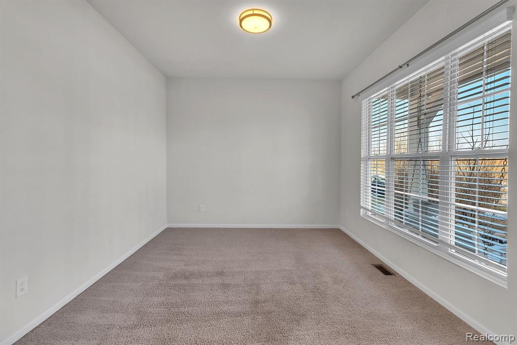 2019 WILTSHIRE Drive, Superior, MI 48198 — Photo 4