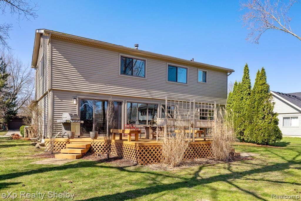 691 BARCLAY Drive, Troy, MI 48085 — Photo 52