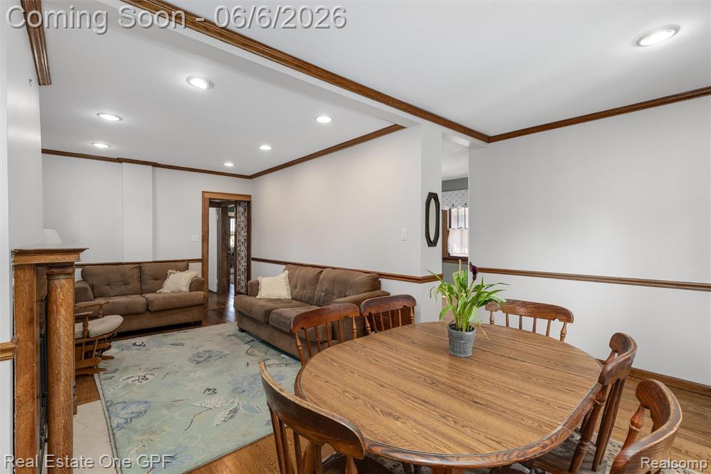 957 Fisher Road, Grosse Pointe, MI 48230 — Photo 22