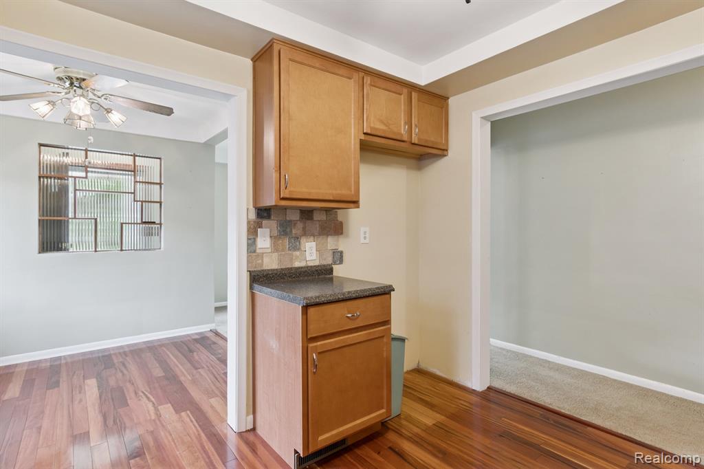 7868 Robinson Avenue, Allen Park, MI 48101 — Photo 13
