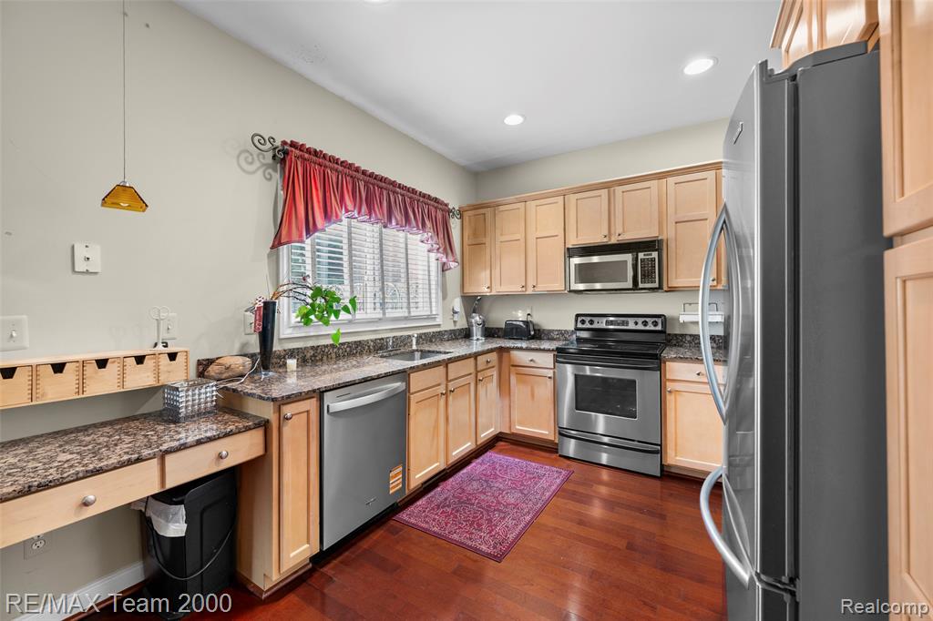 21723 Garrison Street, 23, Dearborn, MI 48124 — Photo 12
