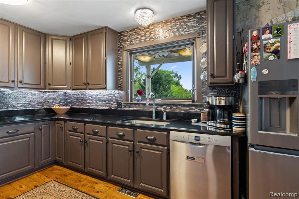 7739 Clyde Road, Fenton, MI 48430 — Photo 12