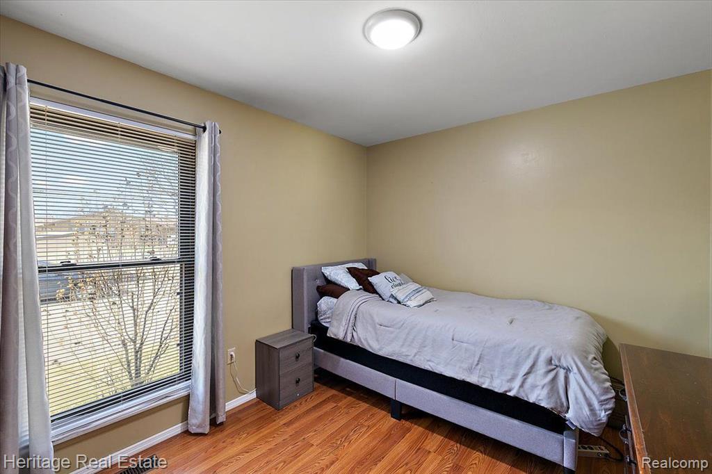 2855 ROUNDTREE Drive, APT 104 L, Troy, MI 48083 — Photo 16