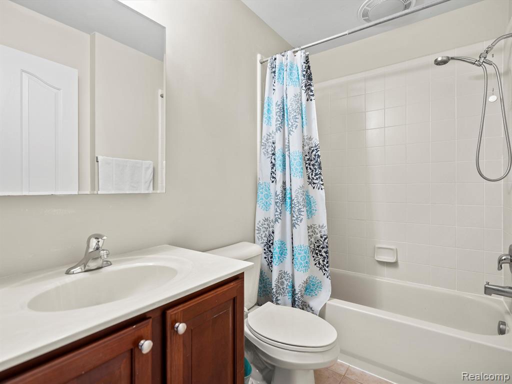 5970 STONEHAVEN Boulevard, Rochester, MI 48306 — Photo 43