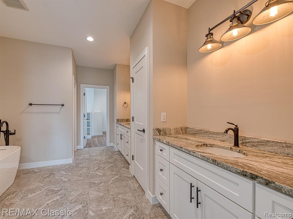 3991 STORYBOOK Lane, Whitmore Lake, MI 48189 — Photo 15