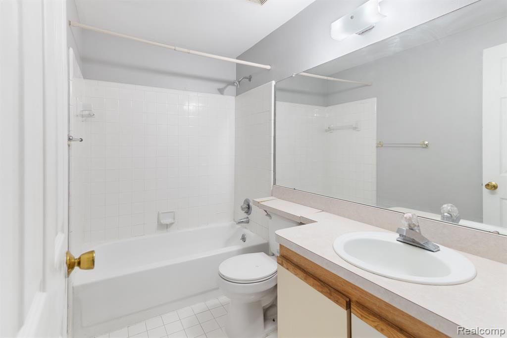 41450 REINDEER Drive, Novi, MI — Photo 25