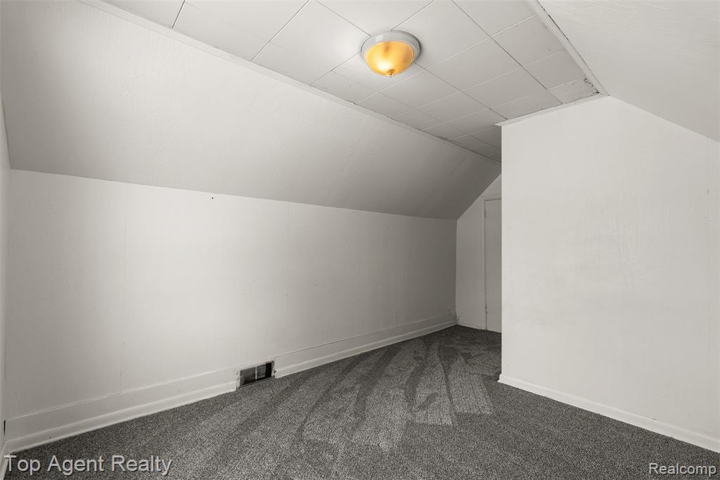 4948 Howe Road, Wayne, MI 48184 — Photo 24