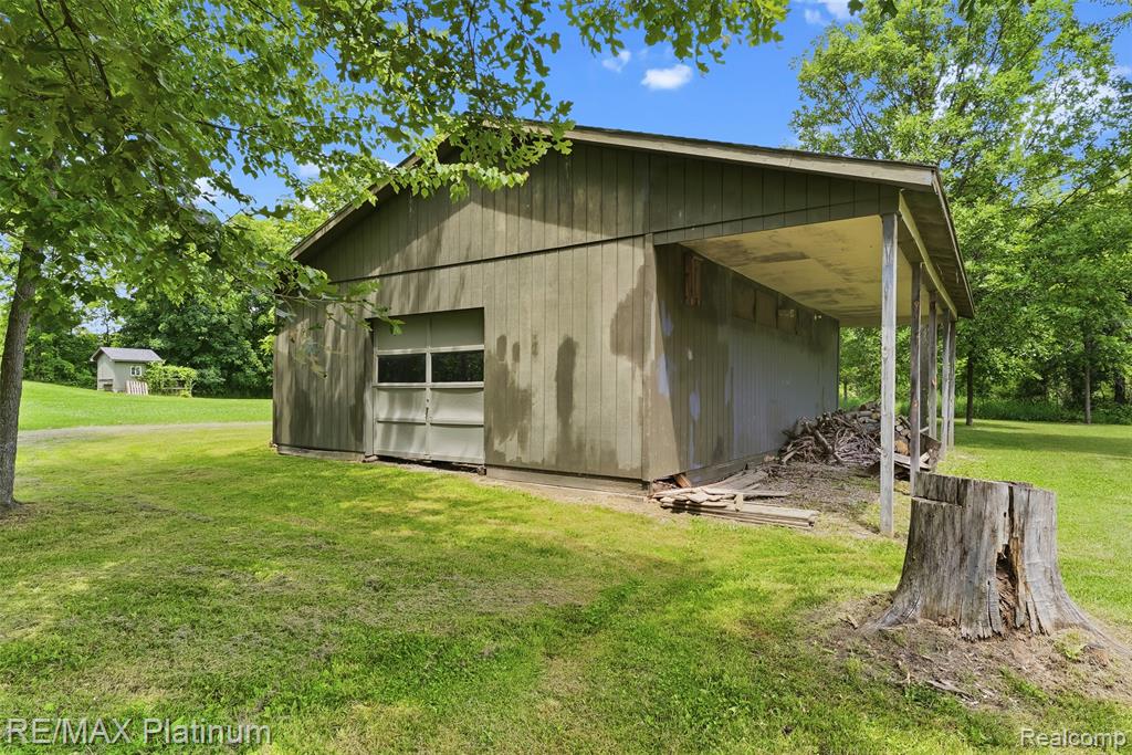 8370 W Rolston Road, Linden, MI 48451 — Photo 33