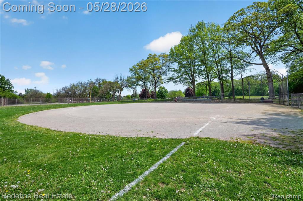 4296 Barcroft Way, West Bloomfield, MI 48323 — Photo 60