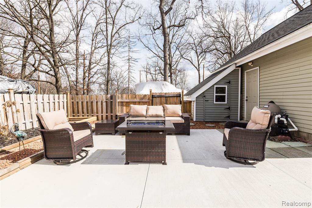 11834 Eriksen Drive, Pinckney, MI 48169 — Photo 27