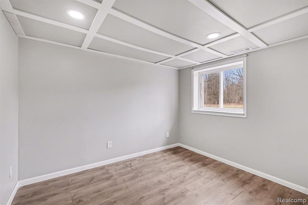 5912 Falkenbury Road, North Branch, MI 48461 — Photo 19