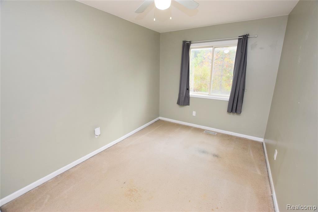 12215 Ray Road, Ortonville, MI 48462 — Photo 11