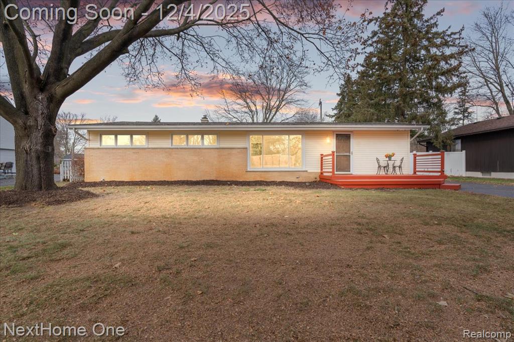 60658 Sue Street, Lyon, MI 48178 — Photo 2
