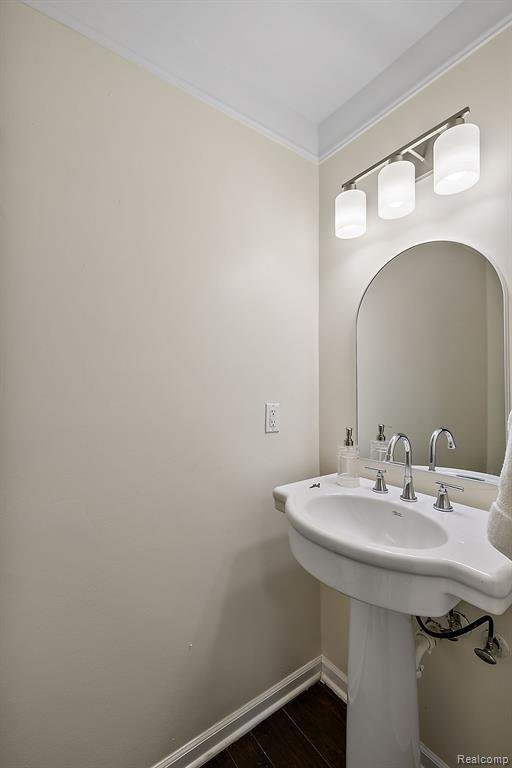 708 Oak View Ln, Milford, MI 48381 — Photo 42