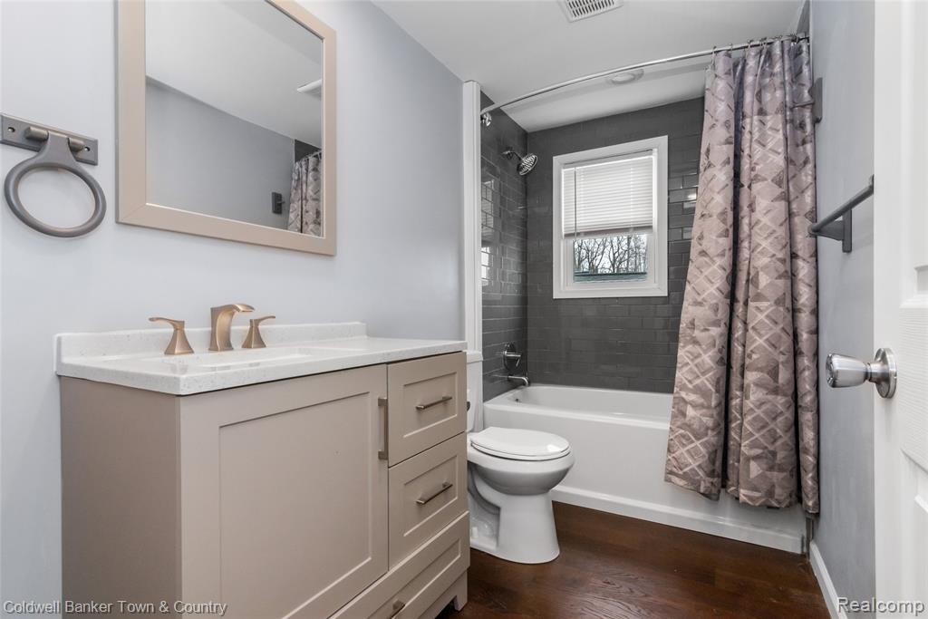 2705 Melvin Drive, Pinckney, MI 48169 — Photo 45