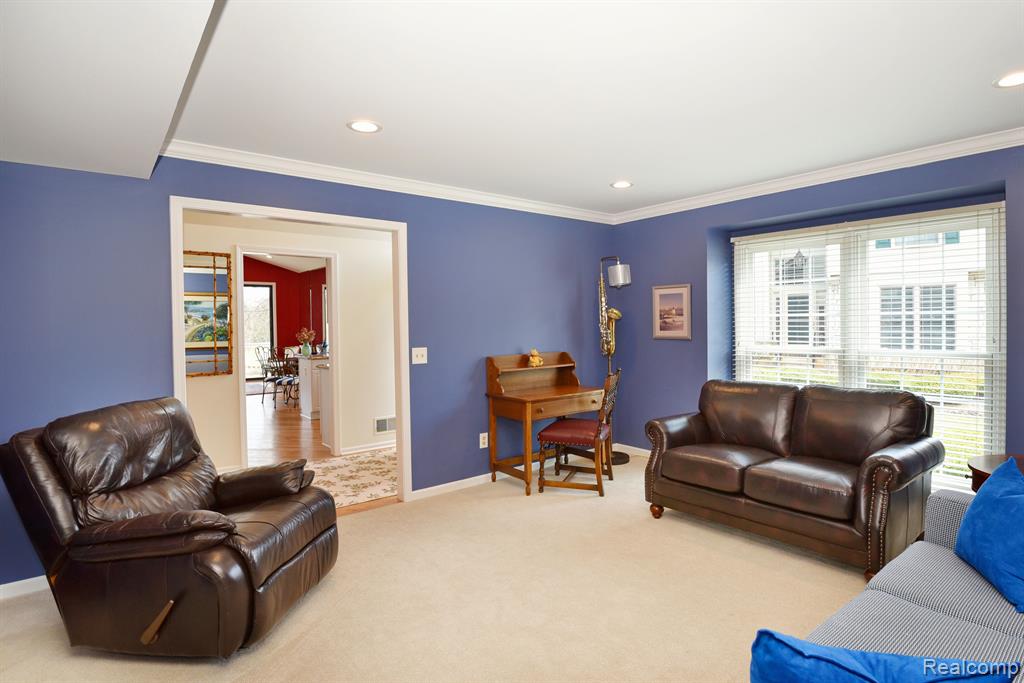 527 Newburne Pointe, 19, Bloomfield Hills, MI 48304 — Photo 17