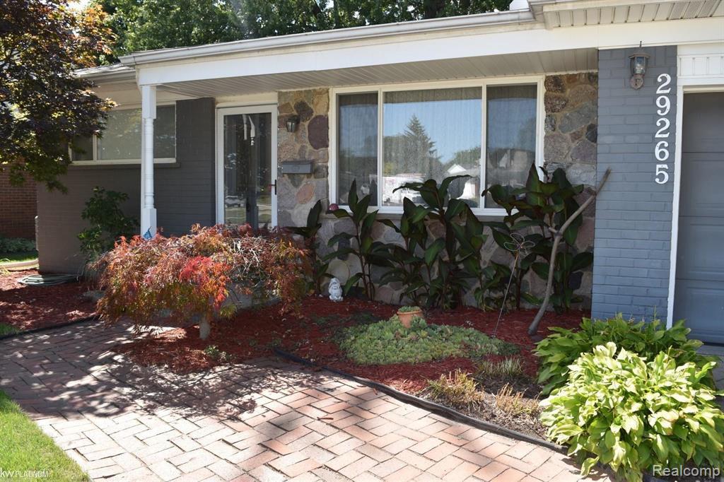 29265 Van Laan Drive, Warren, MI 48092 — Photo 3