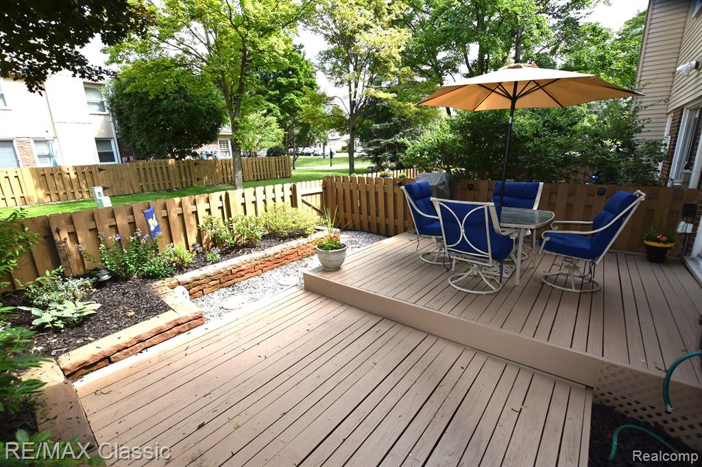 1550 BRENTWOOD Drive, Troy, MI 48098 — Photo 3