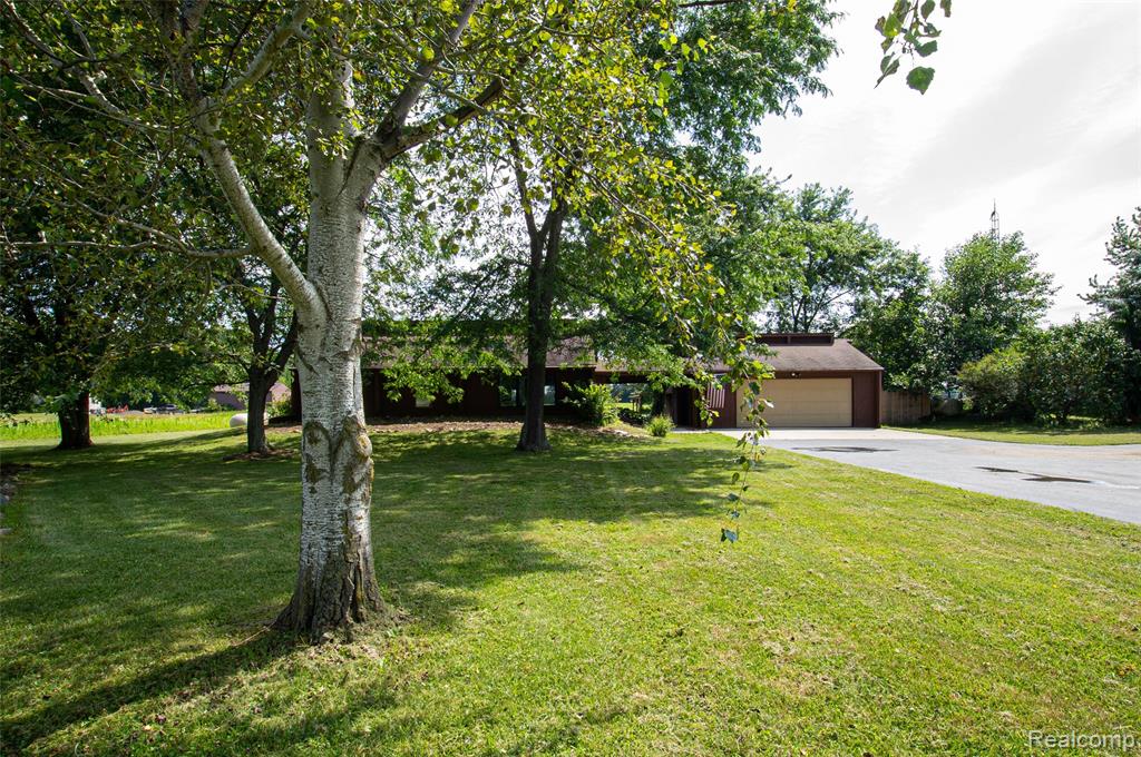 6146 Duffield Road, Flushing, MI 48433 — Photo 3