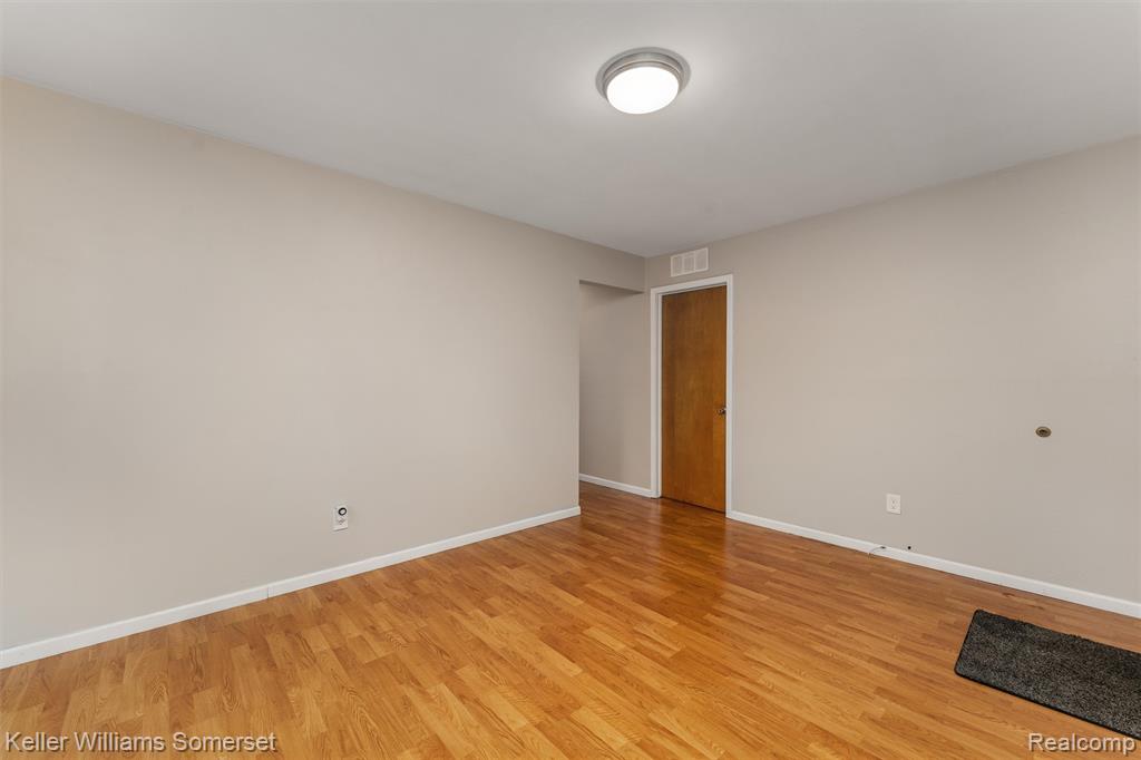 7263 Henry, Center Line, MI 48015 — Photo 4