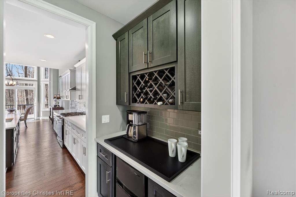 8098 Tilbury Court, Canton, MI 48187 — Photo 27