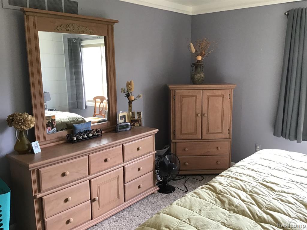42170 BLOSSOM Lane, Clinton Twp, MI 48038 — Photo 13