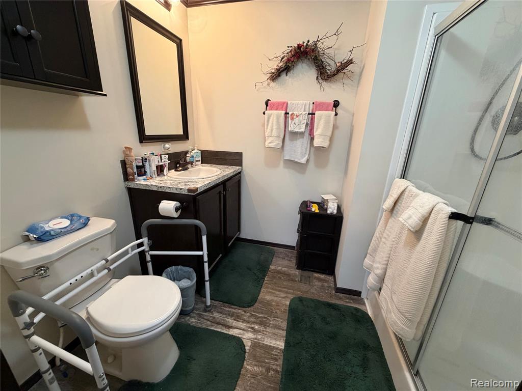 241 Waterway Court, Lapeer, MI 48446 — Photo 15