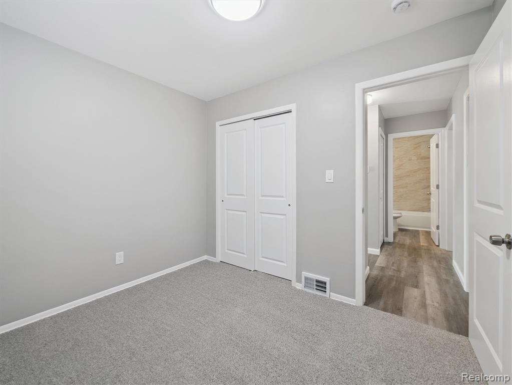 8887 Woodbine, Redford, MI 48239 — Photo 13