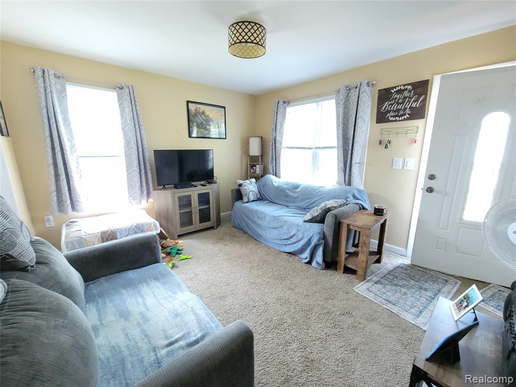 5869 Hipp Street, Taylor, MI 48180 — Photo 24