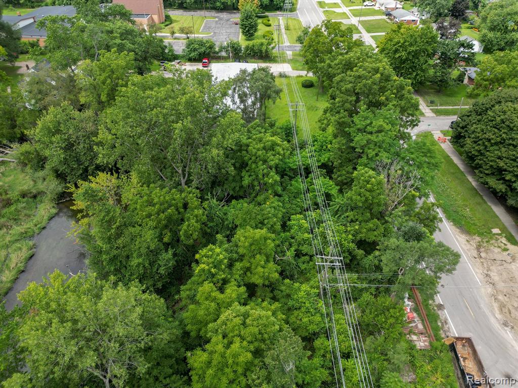 5675 PONTIAC LAKE Road, Waterford, MI 48327 — Photo 6