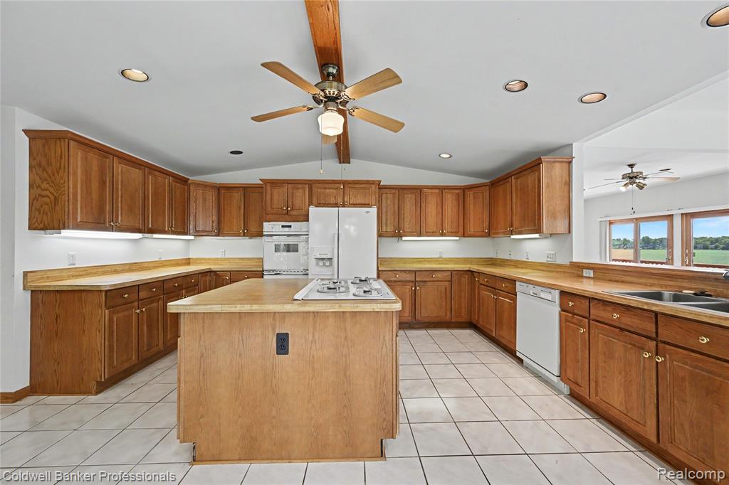 7351 Locklin, West Bloomfield, MI 48324 — Photo 5