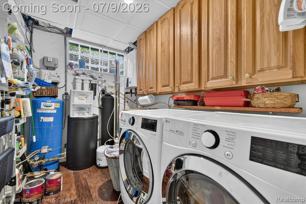 3762 Noble, Brighton, MI 48116 — Photo 54