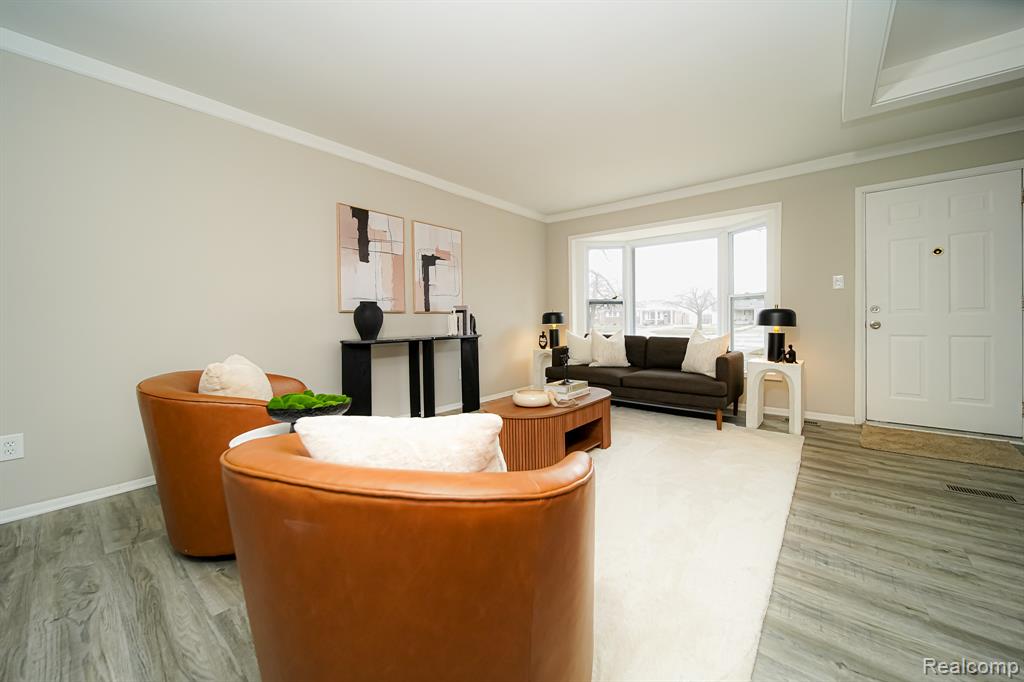 30644 HAYES Road, Roseville, MI 48066 — Photo 14