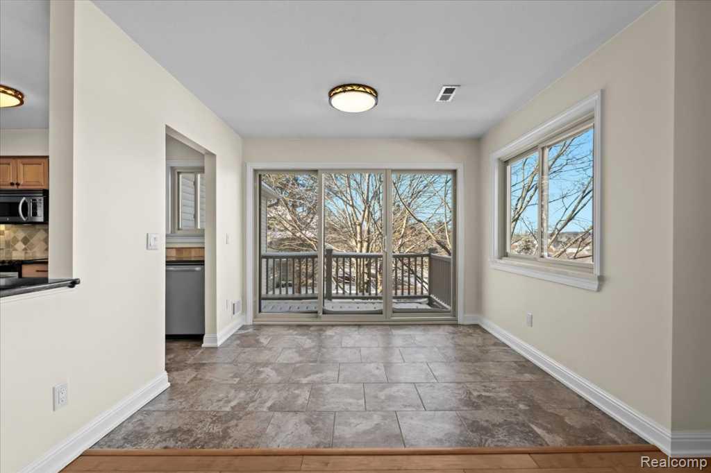 738 S Milford Road, Milford, MI 48381 — Photo 13