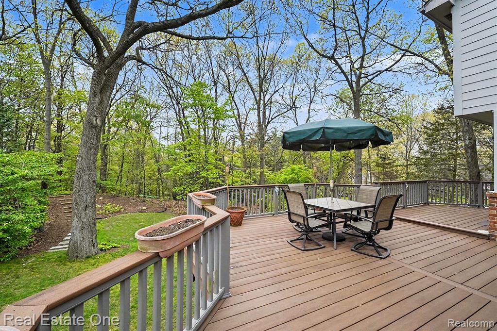 8189 High Point Trail, White Lake, MI — Photo 40