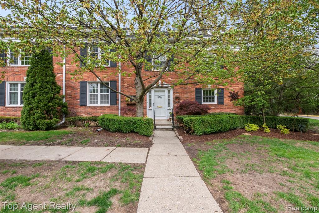 1200 Trailwood Path, Bloomfield Hills, MI 48301 — Photo 2