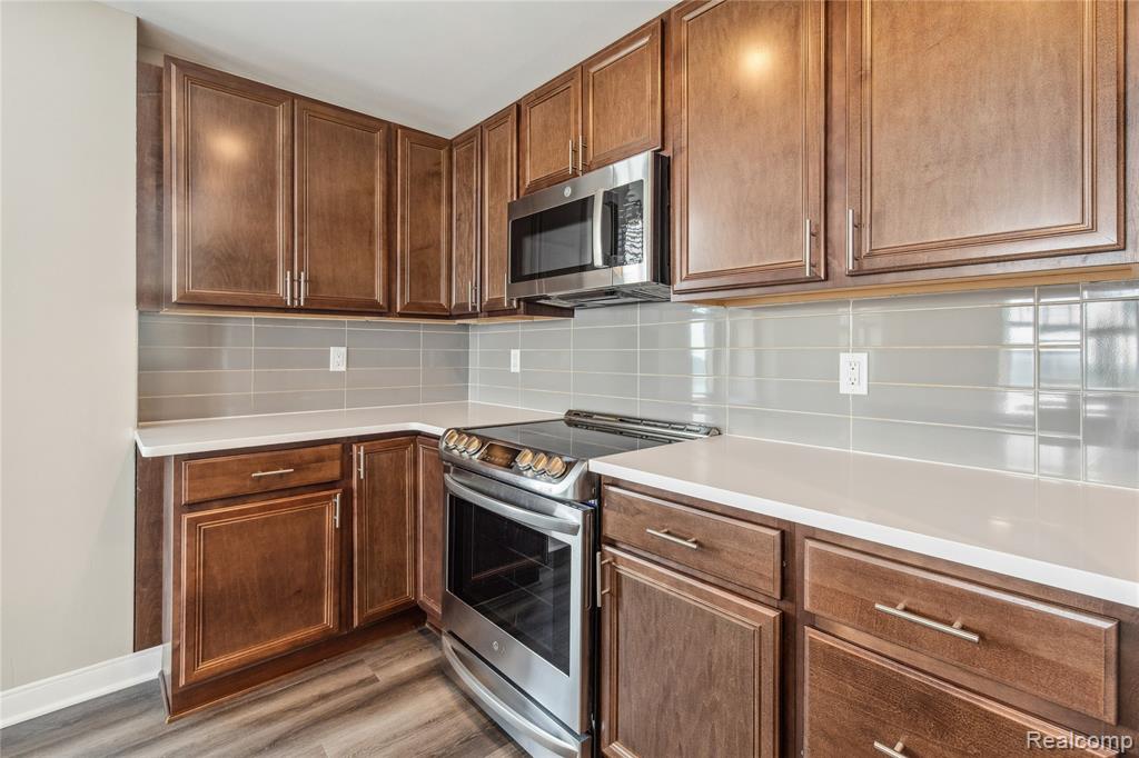 525 W Lafayette, 17D, Detroit, MI 48226 — Photo 9