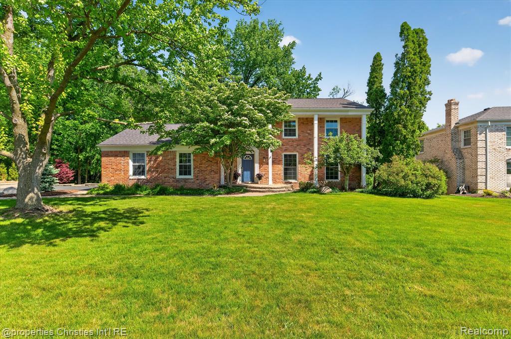 4352 Greenstown Drive, West Bloomfield, MI 48323 — Photo 3