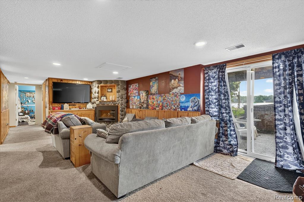 17 E White Lake Dr, Twin Lakes, MI 49457 Drive, Twin Lake, MI 49457 — Photo 34